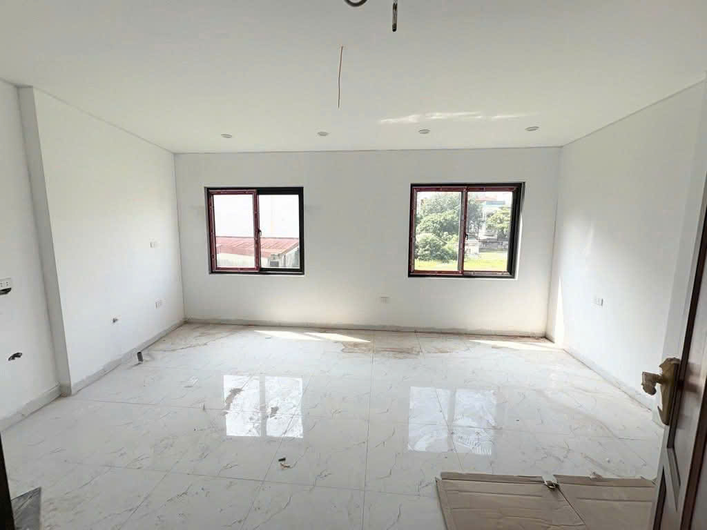 SĐCC – BÁN NGAY CCMN CẦU GIẤY. 50m 6T. DT 750Tr/ năm. THANG MÁY nhập Khẩu - 12 ph KK. Chỉ hơn 11 tỷ - Ảnh 3